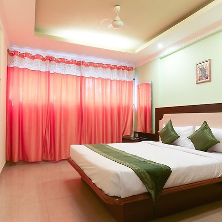 Treebo Trip Grand Regency Bangalore Exterior foto