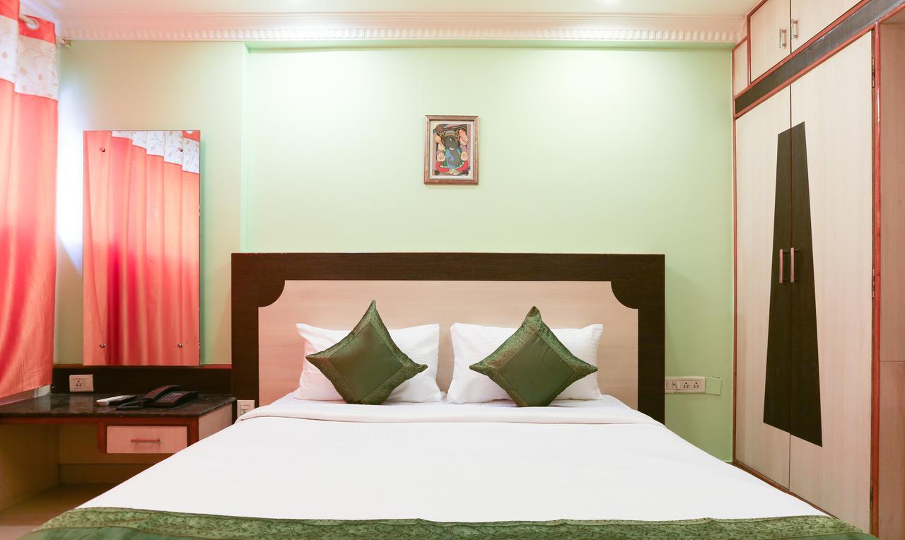 Treebo Trip Grand Regency Bangalore Exterior foto