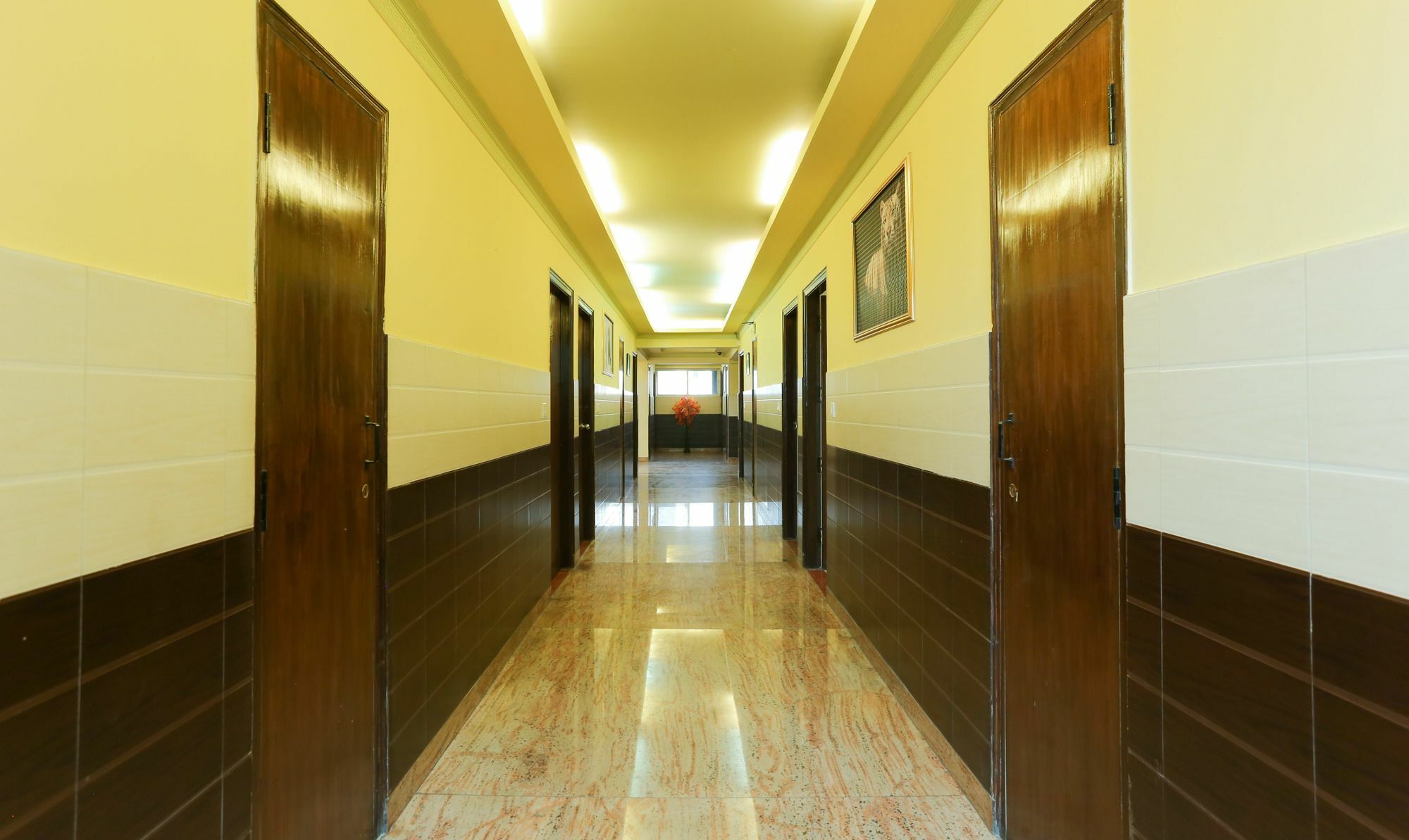 Treebo Trip Grand Regency Bangalore Exterior foto
