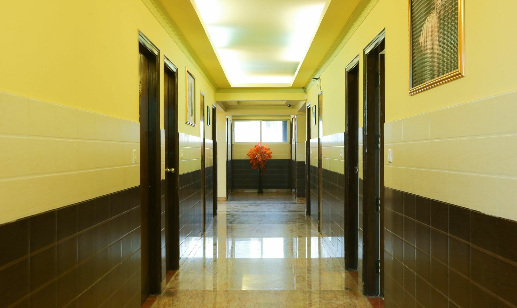 Treebo Trip Grand Regency Bangalore Exterior foto